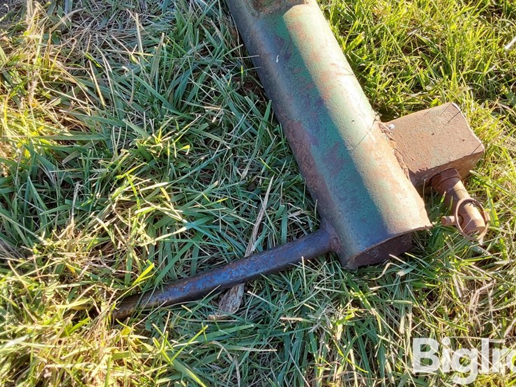 shop-built-3-pt-bale-spear-image-14