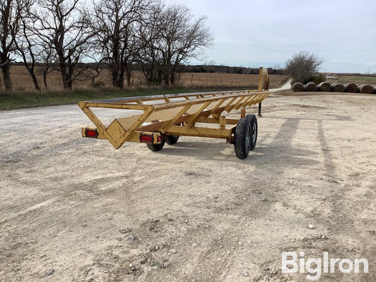 bradford-37'-in-line-bale-trailer-image-3