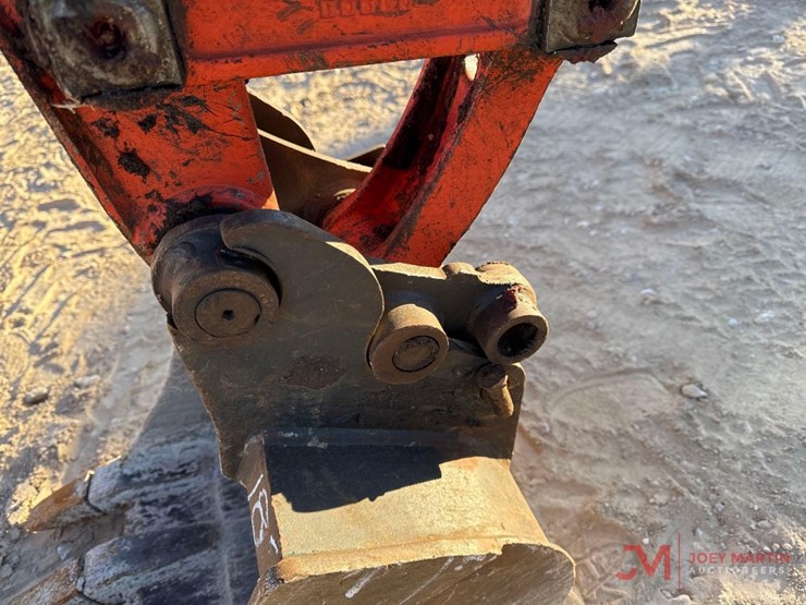 kubota-u27-4-image-9