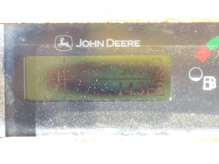 2016-deere-210lep-image-5