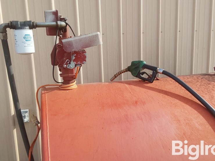 500-gallon-fuel-tank-w/fill-rite-pump-image-15