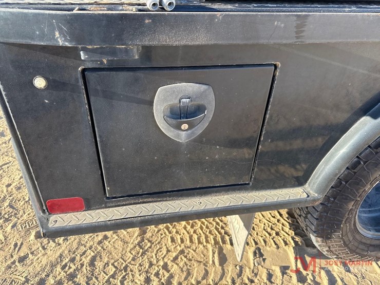 ford-f350-xl-image-23