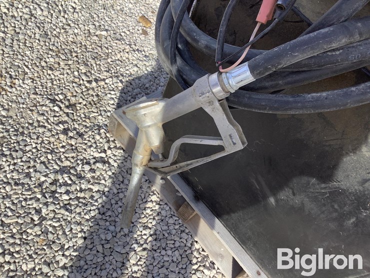 100-gallon-portable-fuel-tank-w/gpi-pump-image-13