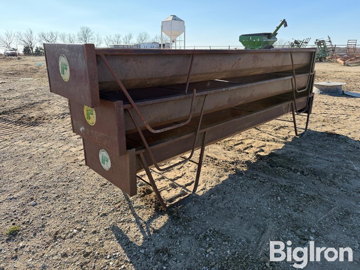prairie-products-12'-steel-feed-bunks-image-3
