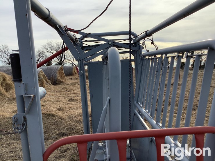 filson-heavy-duty-squeeze-chute-image-10