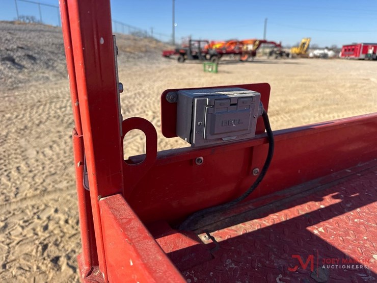 2021-skyjack-sj3226-electric-scissor-lift-image-9