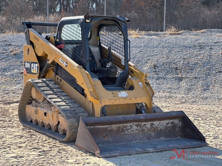 caterpillar-299d2-image-1