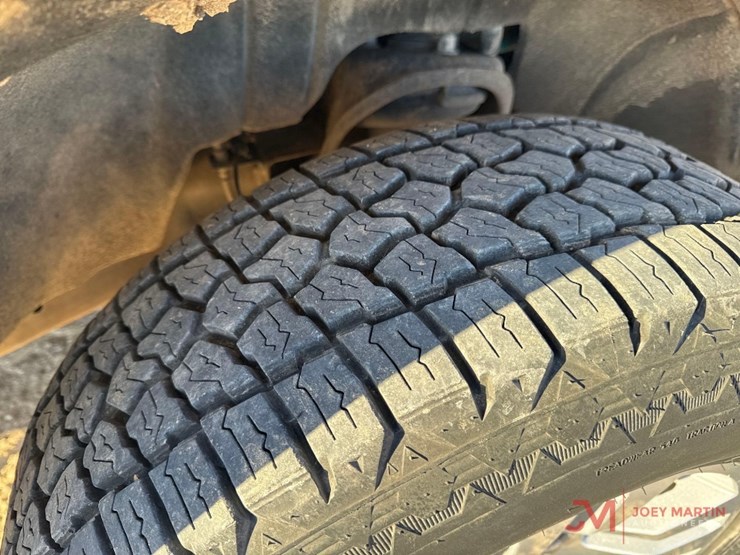 chevrolet-1500-image-13