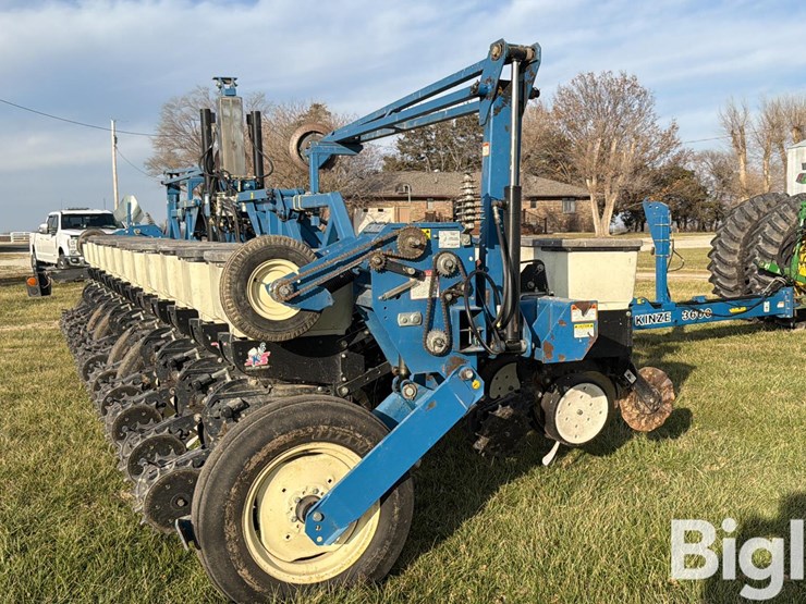 kinze-3600-image-17