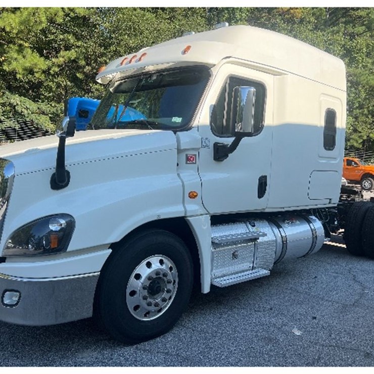 2019 FREIGHTLINER CASCADIA 125