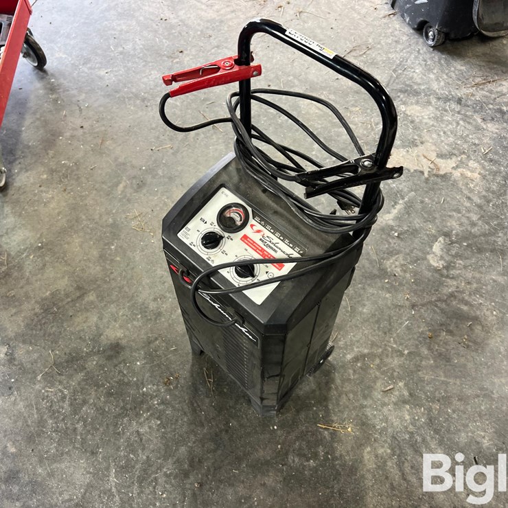 Schumacher 6V/12V Battery Charger