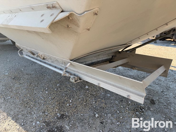 2004-timpte-super-hopper-image-18