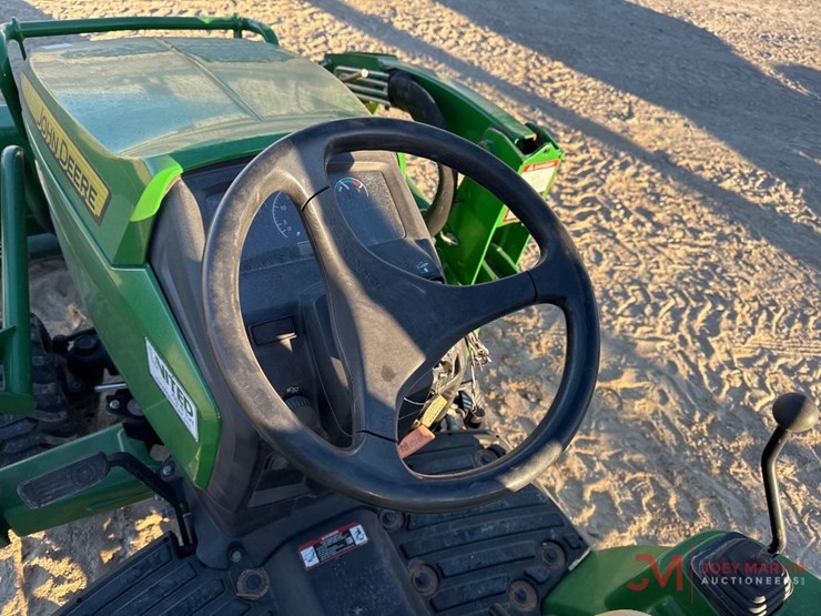 john-deere-1023e-image-13