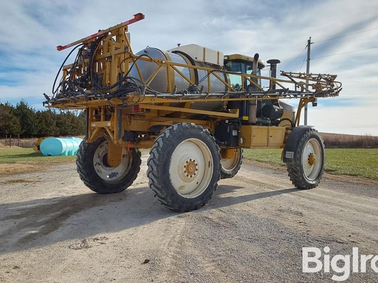 ag-chem-rogator-1264-image-5