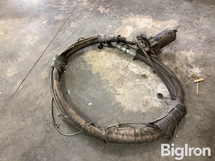 case-ih-reman-hydraulic-motor-image-2