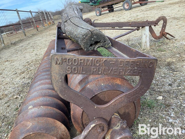 mccormick-deering-10'-soil-pulverizer-image-12