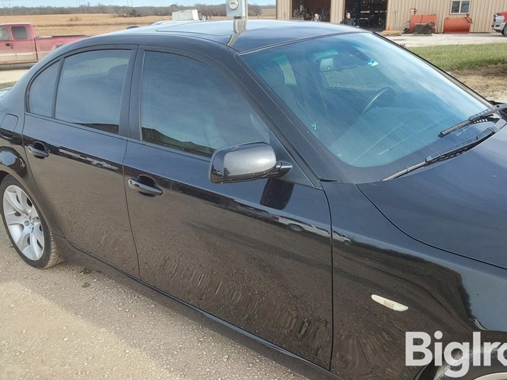 2008-bmw-535i-4-door-sedan-image-13