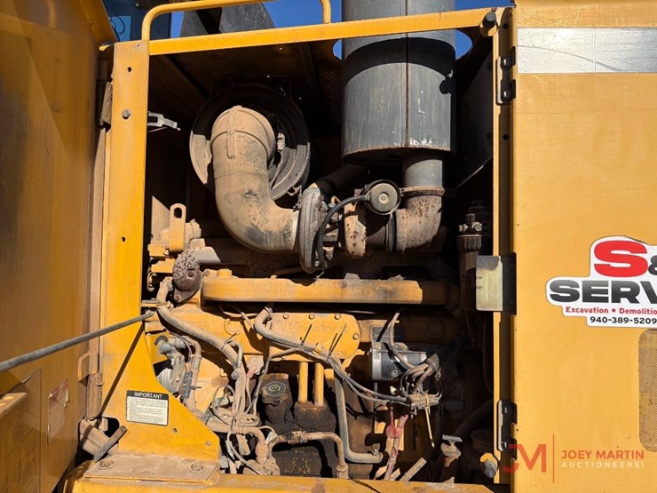 2000-deere-770ch-image-20