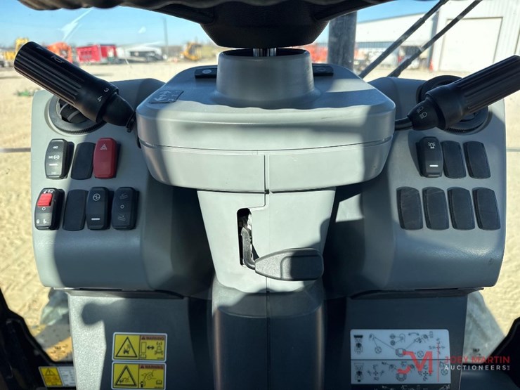 caterpillar-420-xe-image-32