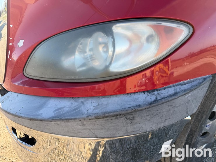 international-prostar-image-10