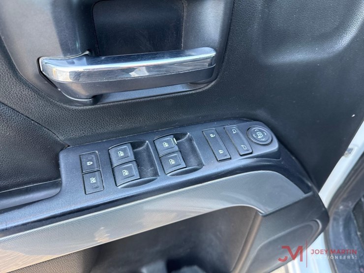 chevrolet-2500-image-18