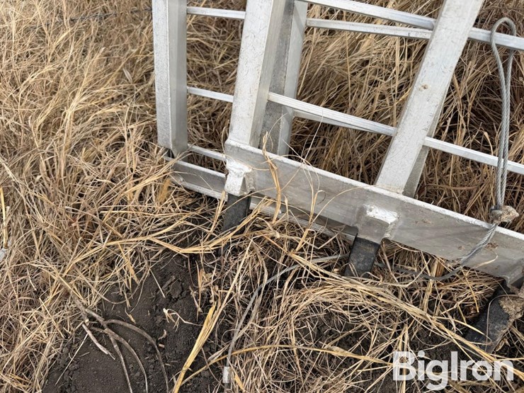 lite-products-72"-aluminum-loading-ramps-image-8