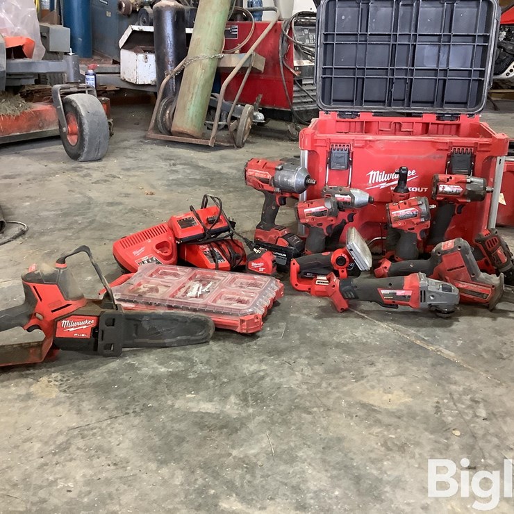 Milwaukee 18-V Tools & Pack-Out Boxes W/Tools