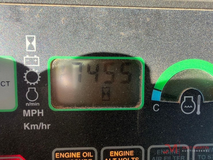 2000-deere-770ch-image-30