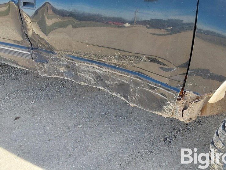 chevrolet-silverado-1500-image-13