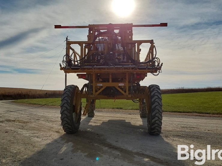 ag-chem-rogator-1264-image-6