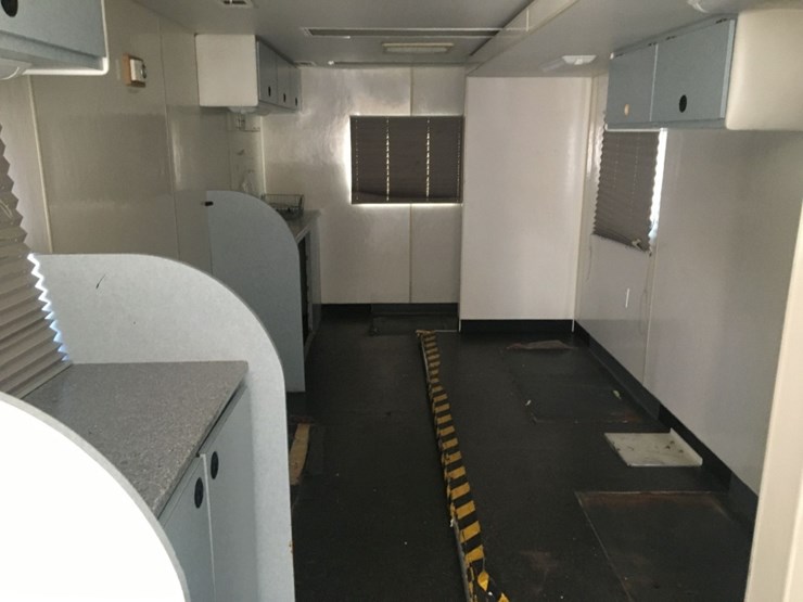 ford-f550-xl-image-14