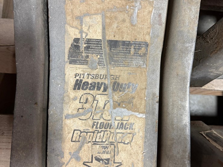 jacks-&-stands-image-16