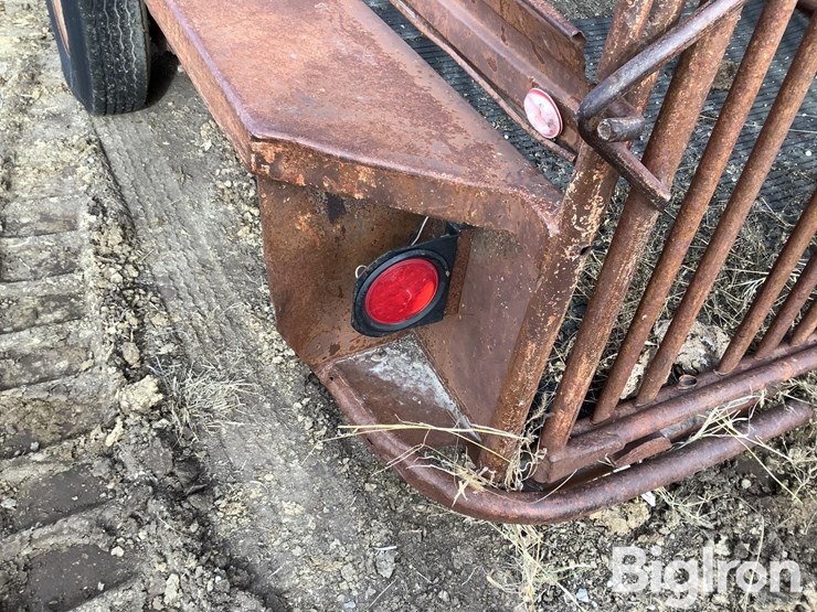 1979-neckover-t/a-24'-livestock-trailer-image-10