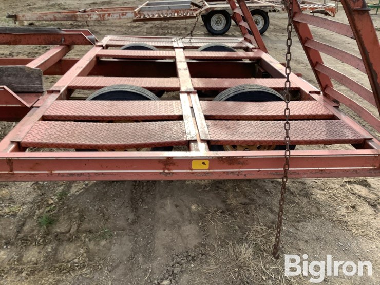 donahue-swather-trailer-image-15