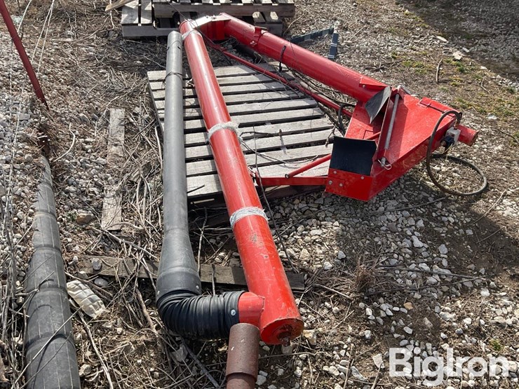 westfield-tailgate-drill-fill-auger-image-5