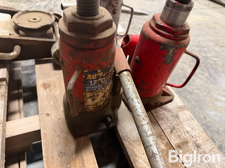 jacks-&-stands-image-18