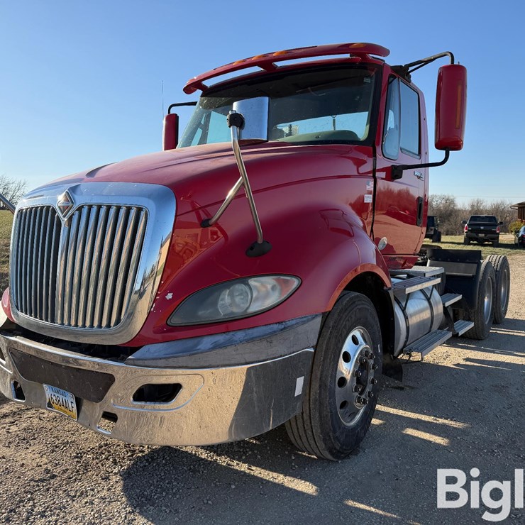 INTERNATIONAL PROSTAR