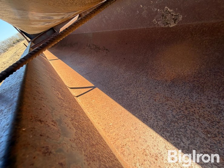 prairie-products-12'-steel-feed-bunks-image-10