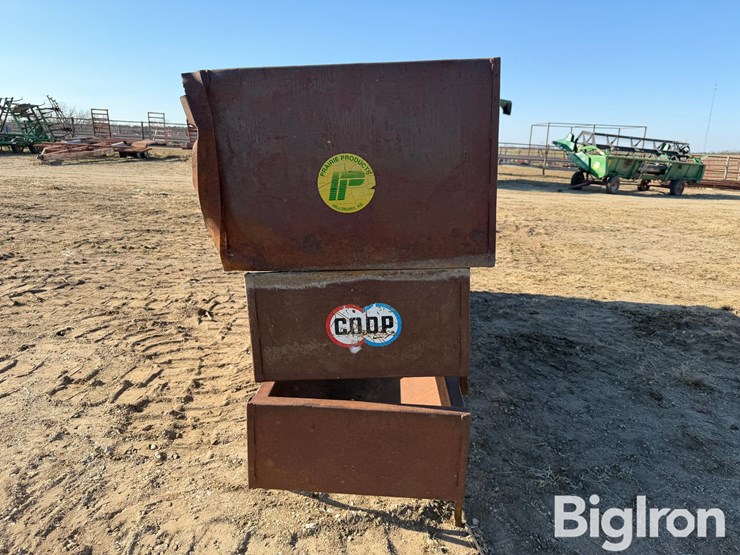 prairie-products-/-coop-12'-steel-feed-bunks-image-6