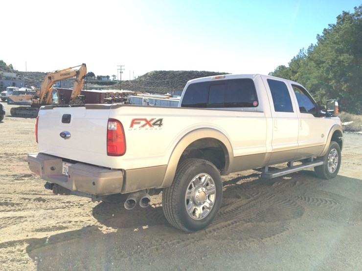 2013-ford-f350-image-3