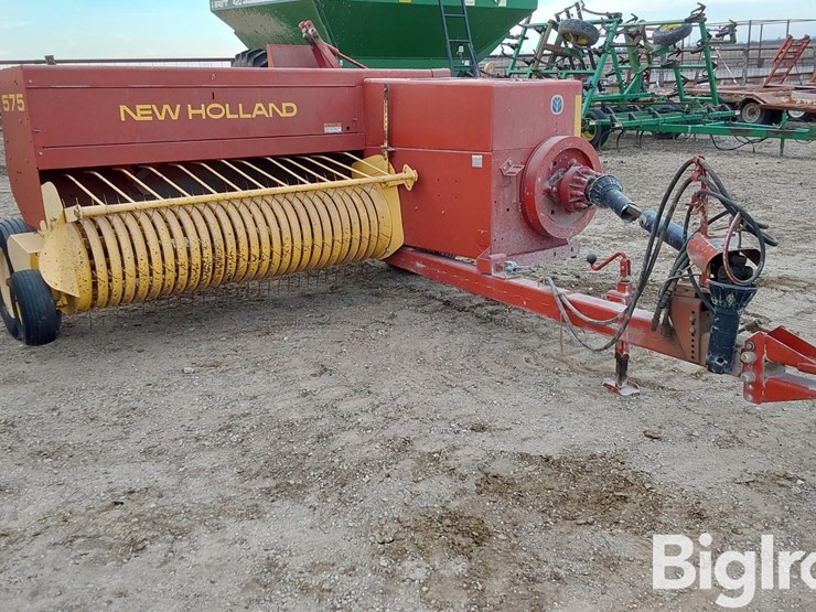 new-holland-575-image-1