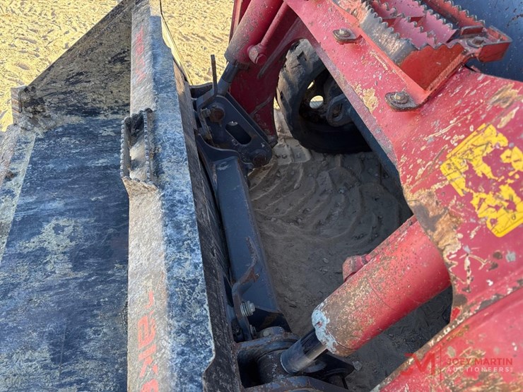 takeuchi-tl12r2-image-5