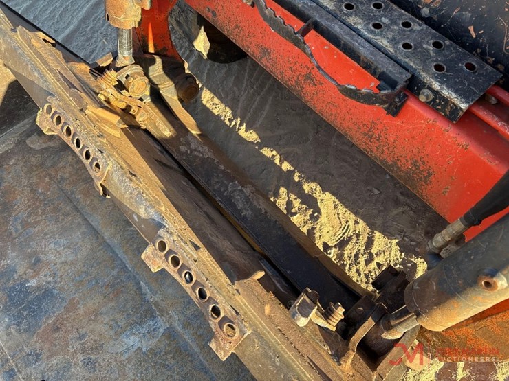 kubota-svl97-2-image-6