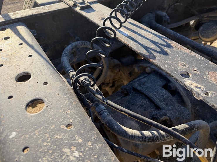 international-prostar-image-16