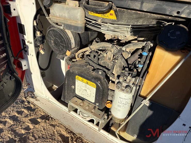 bobcat-t66-image-11