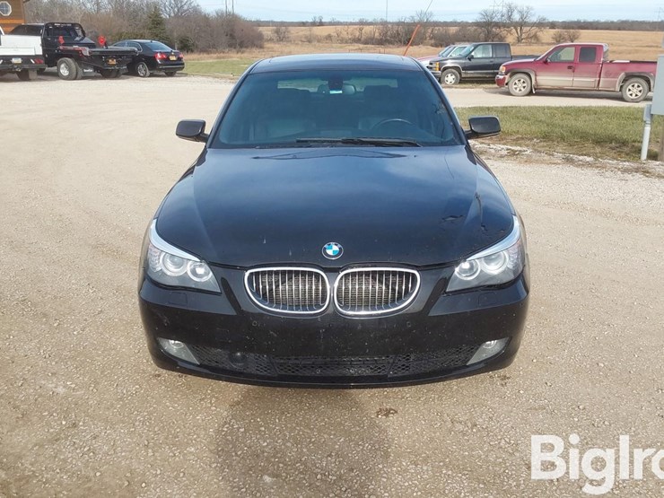 2008-bmw-535i-4-door-sedan-image-2