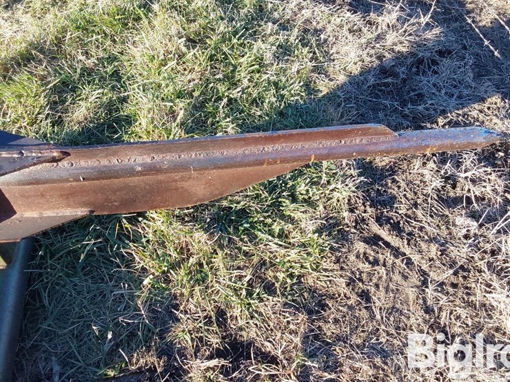 shop-built-3-pt-bale-spear-image-11