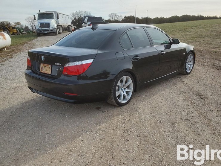 2008-bmw-535i-4-door-sedan-image-5