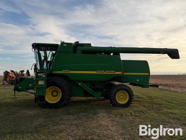 john-deere-9550-image-8