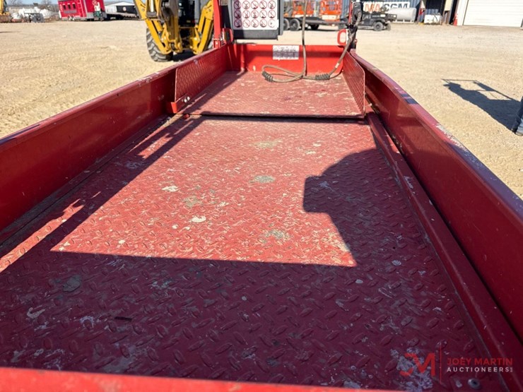 2021-skyjack-sj3226-electric-scissor-lift-image-8